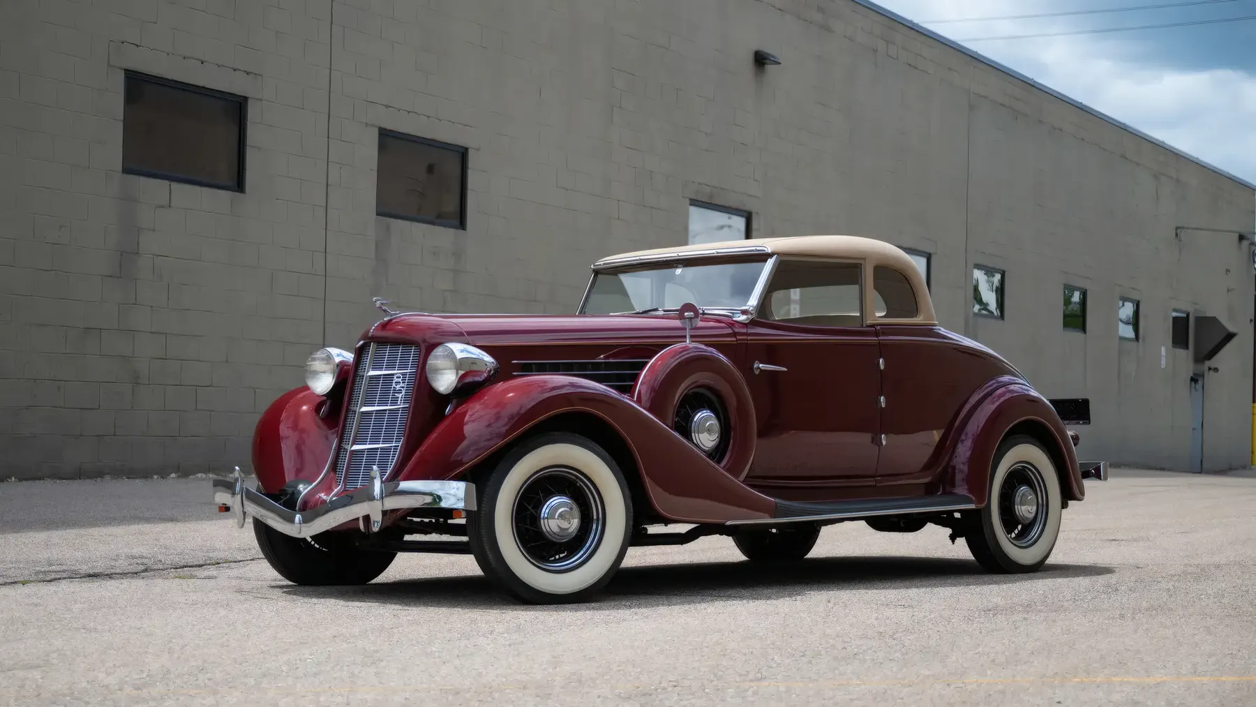 1935 Auburn 851 Custom Coupe