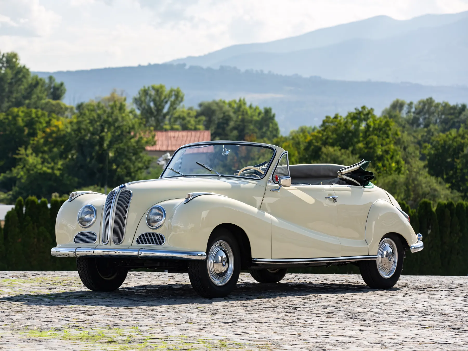 1955 BMW 501 Sechszylinder Cabriolet by Baur