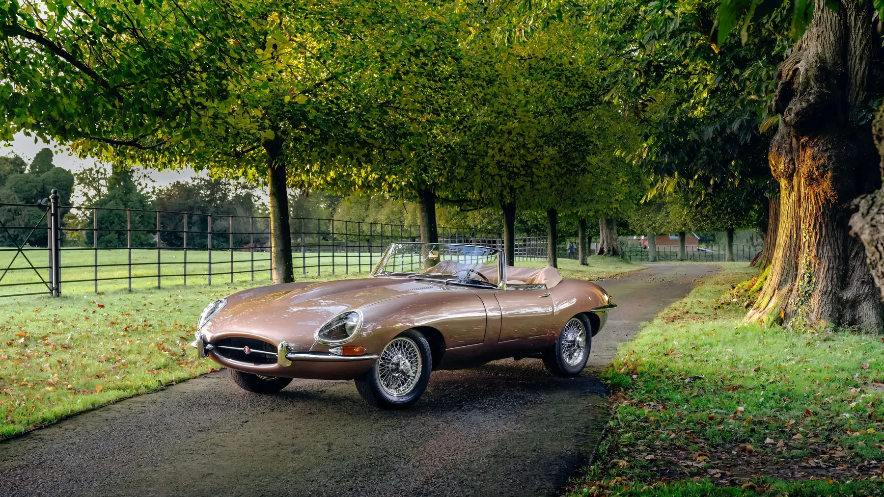 1962 Jaguar E-Type Series 1 3.8-Litre Roadster