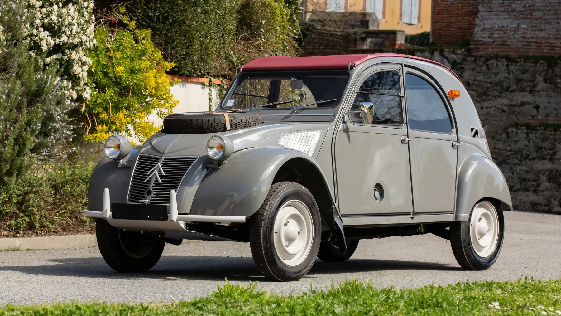 1965 Citroën 2CV 4x4 'Sahara'