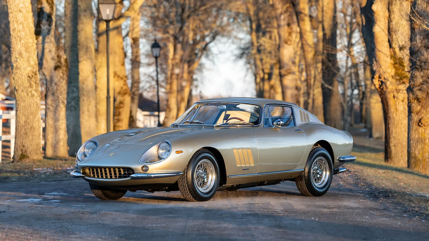 1967 Ferrari 275 GTB4 by Scaglietti