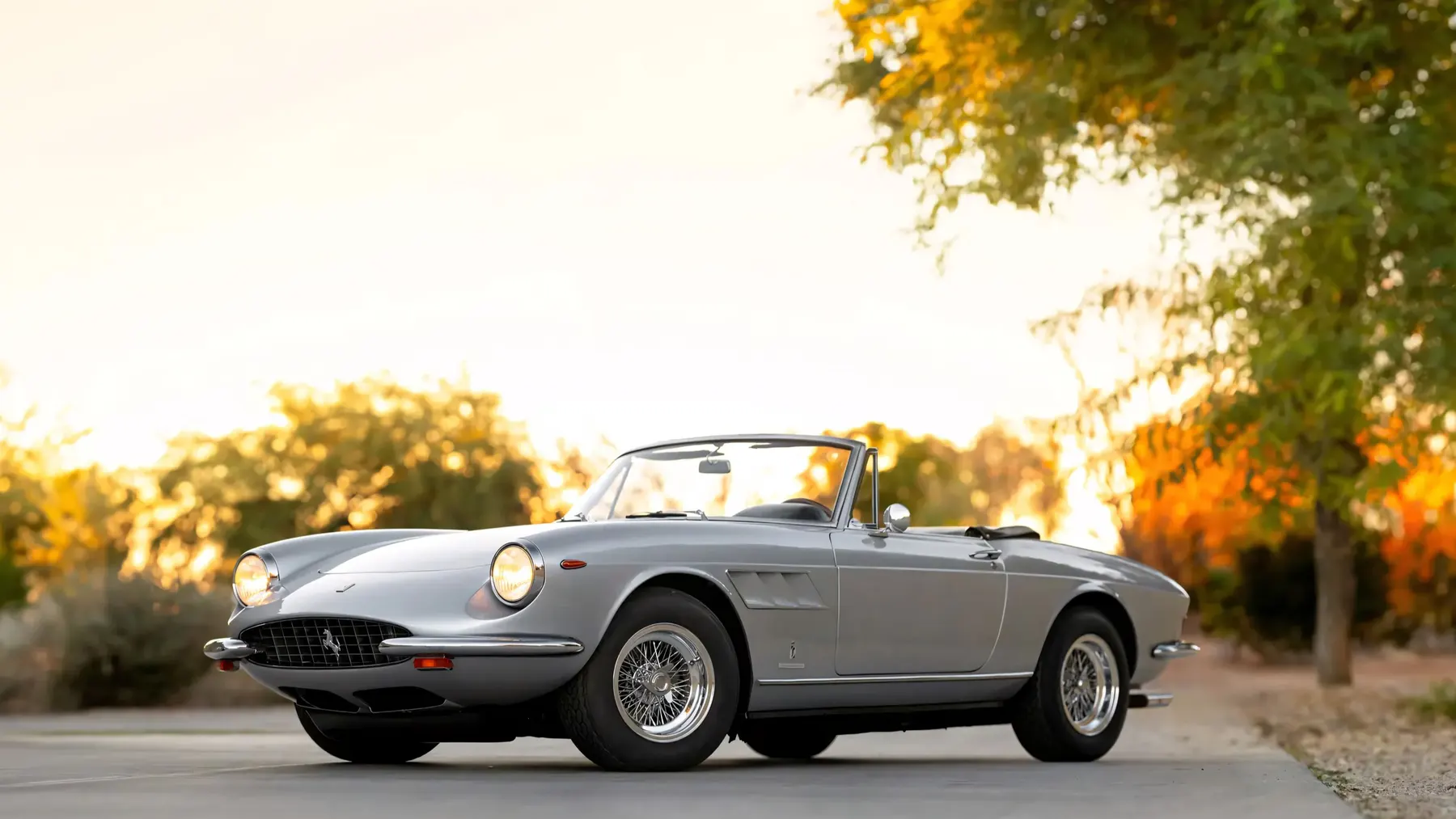 1968 Ferrari 330 GTS by Pininfarina