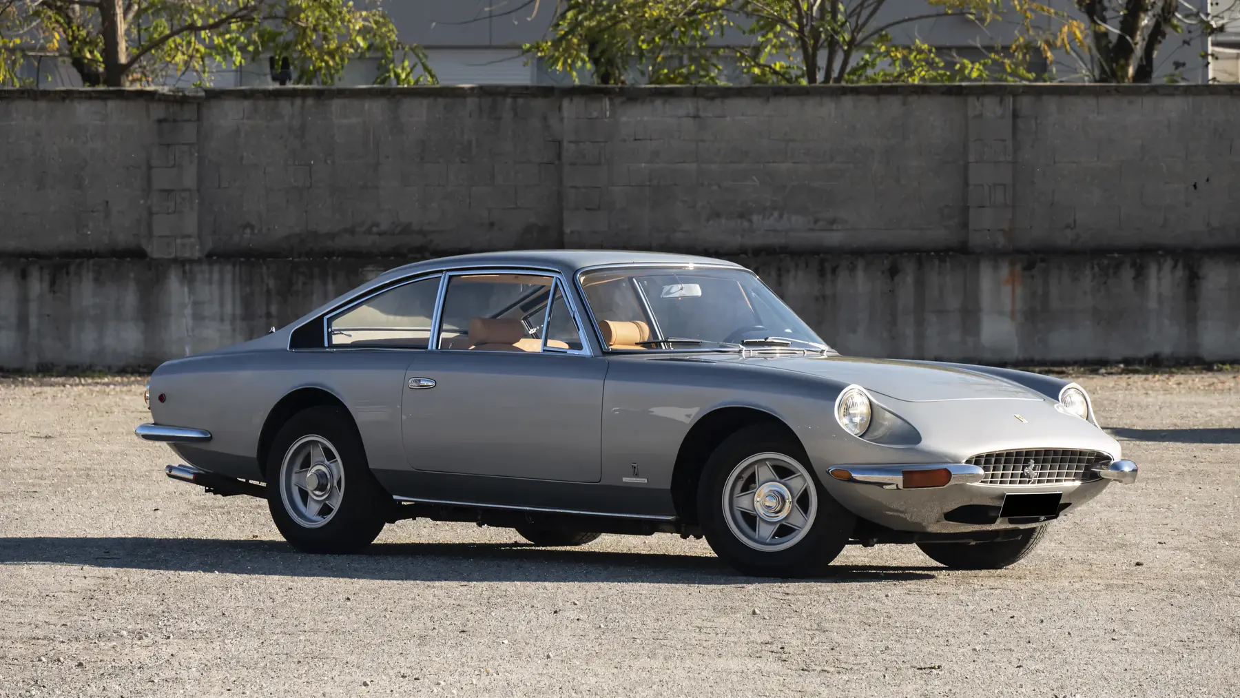 1969 Ferrari 365 GT 2+2 by Pininfarina