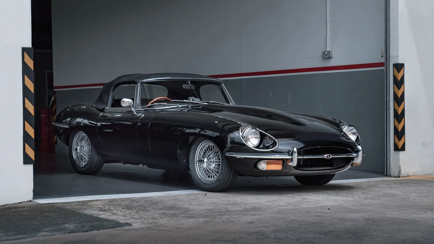 1969 Jaguar E-Type Series 2 4.2-Litre Roadster