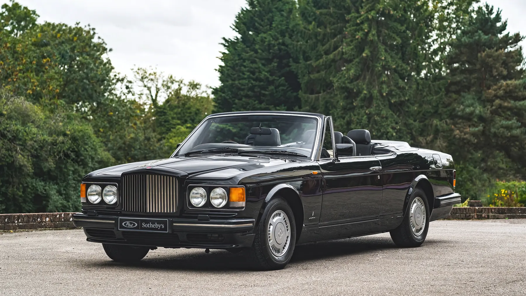 1991 Bentley Turbo R Drophead Coupé by Pininfarina