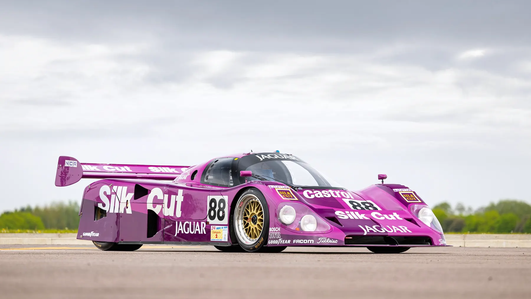 1991 Jaguar XJR-12 LM