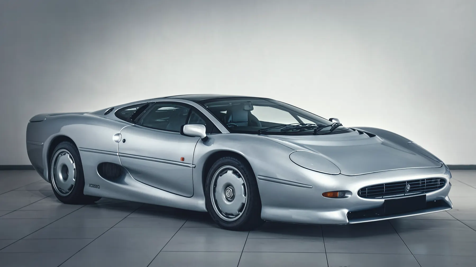 1993 Jaguar XJ220