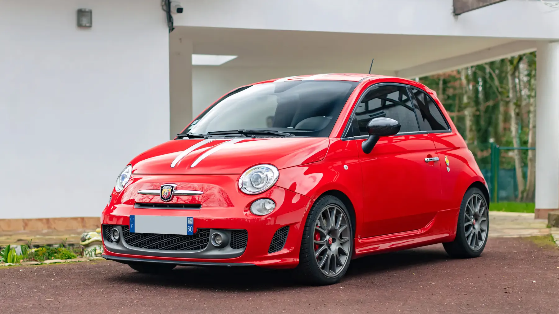 2010 Abarth 695 Tributo Ferrari
