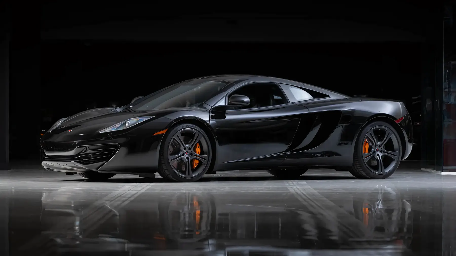 2012 McLaren MP4-12C Coupe