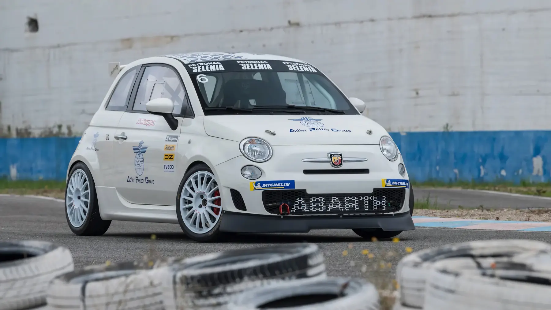 2016 Abarth 695 Assetto Corse Evoluzione