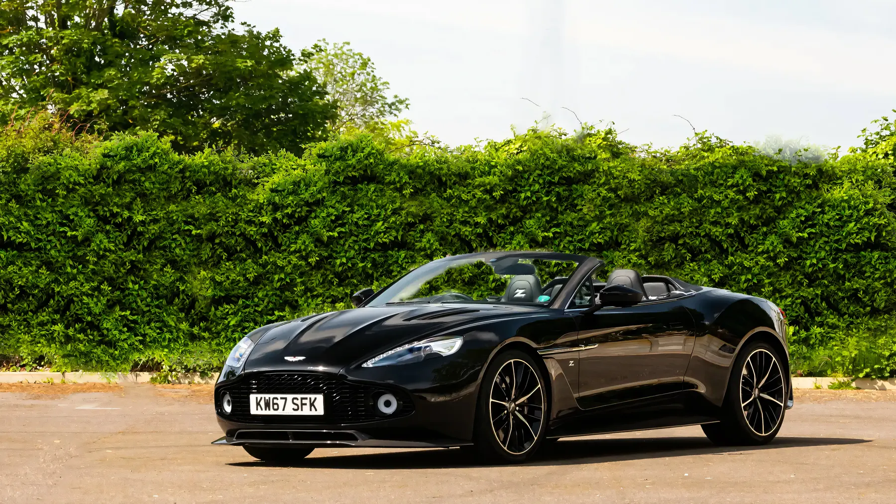 2018 Aston Martin Vanquish Zagato Volante