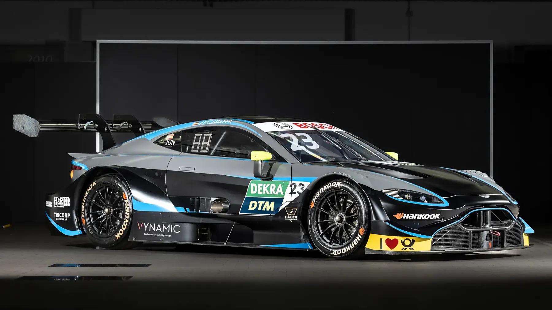 2019 Aston Martin Vantage DTM