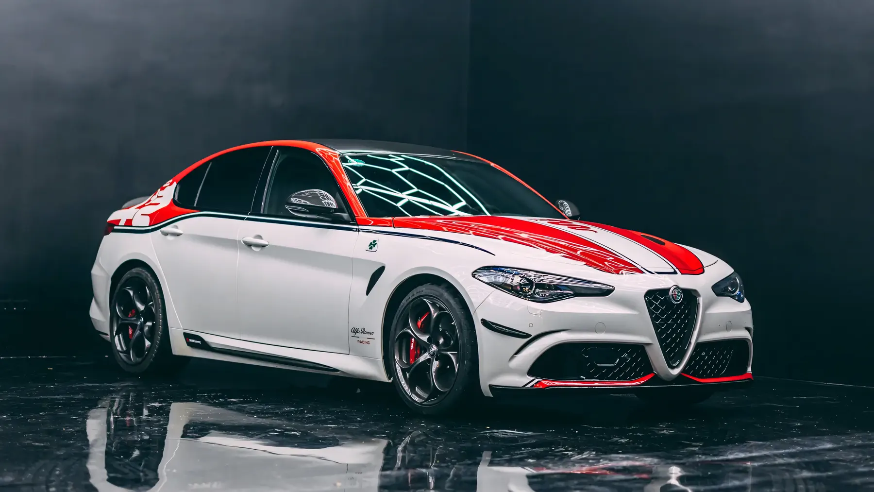 2020 Alfa Romeo Giulia Quadrifoglio 'Alfa Romeo Racing Edition'
