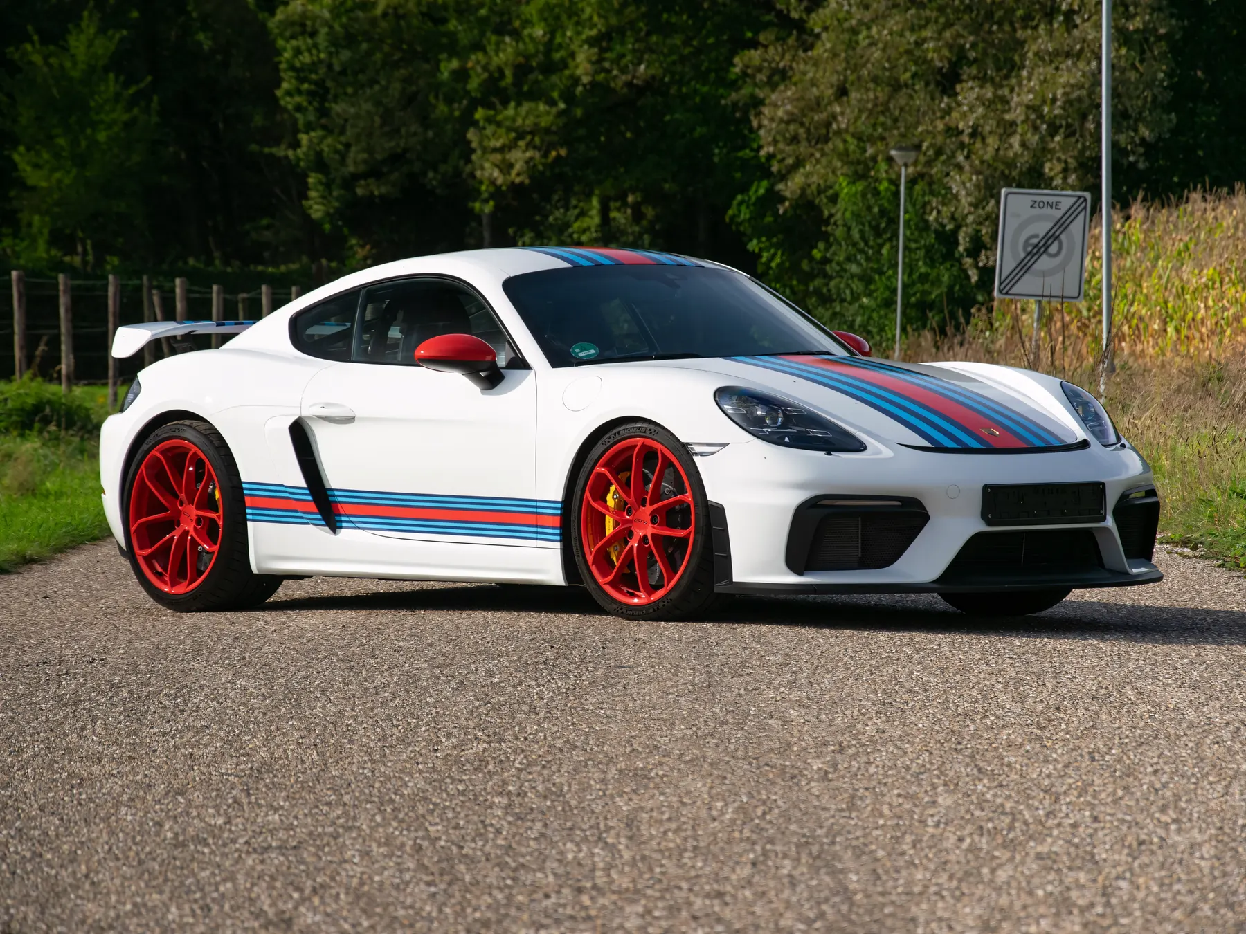 2022 Porsche 718 Cayman GT4