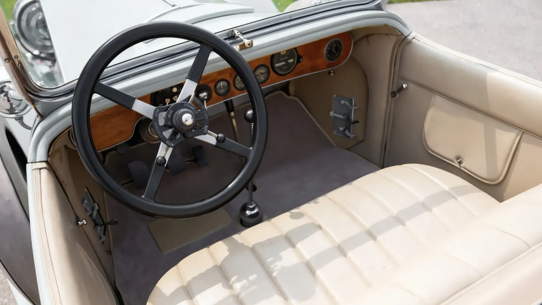 1927 Rolls-Royce Phantom I Piccadilly Roadster by Brewster - photo 1