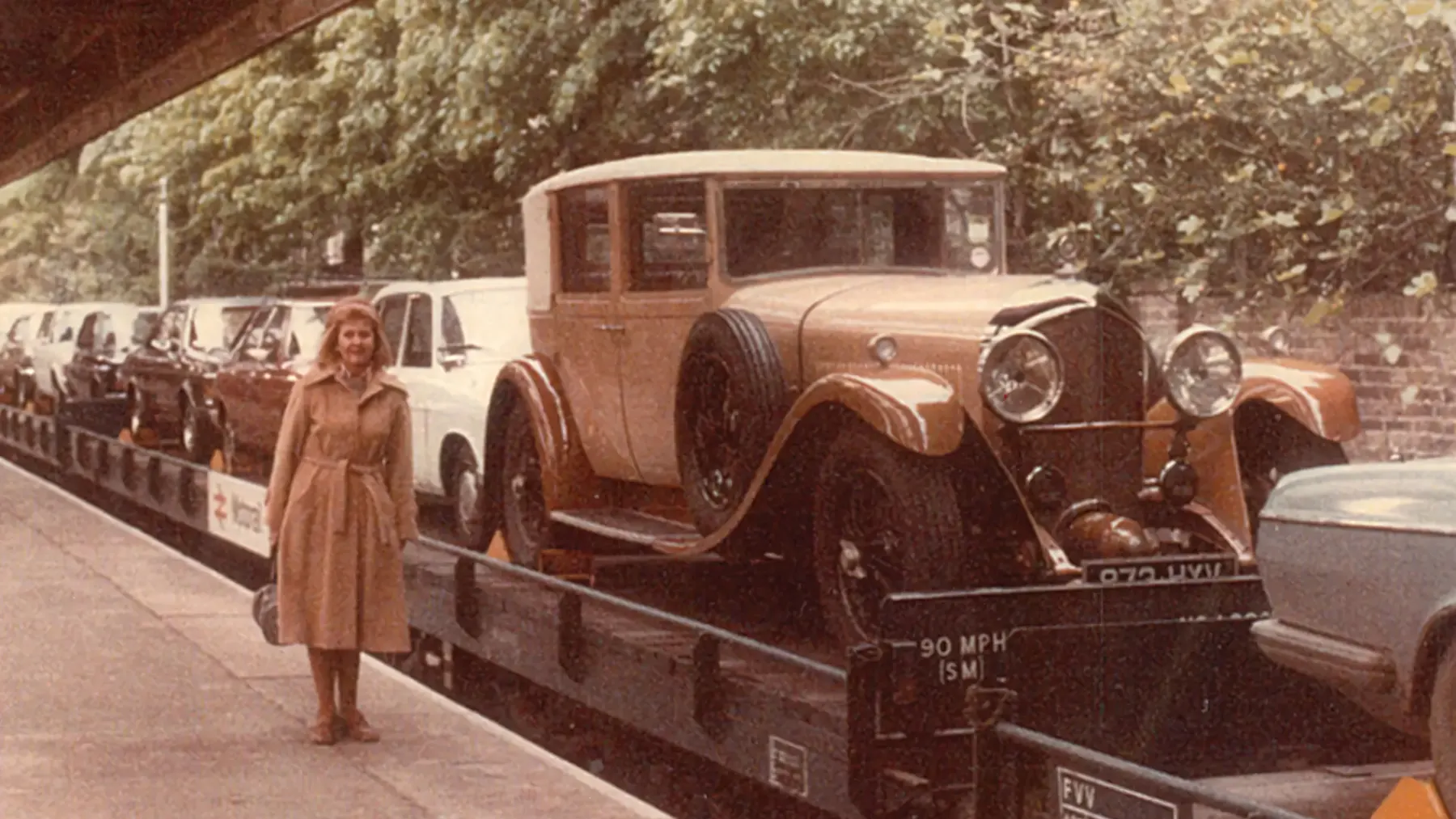 1929 Bentley 6½-Litre Sedanca de Ville by H.J. Mulliner - photo 2