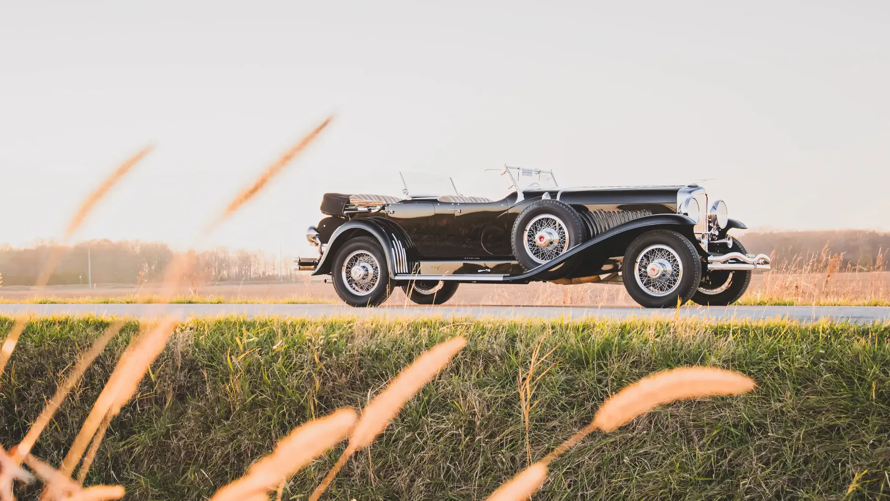 1929 Duesenberg Model J 'Sweep Panel' Dual-Cowl Phaeton by LeBaron - photo 2