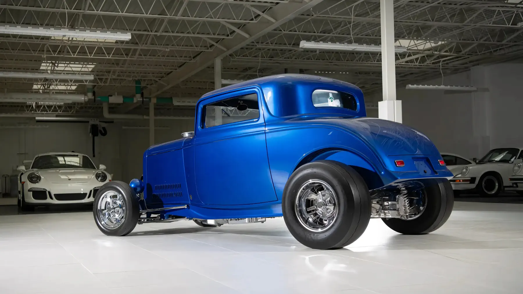 1932 Ford Model 18 Two-Door Coupe Custom - photo 1
