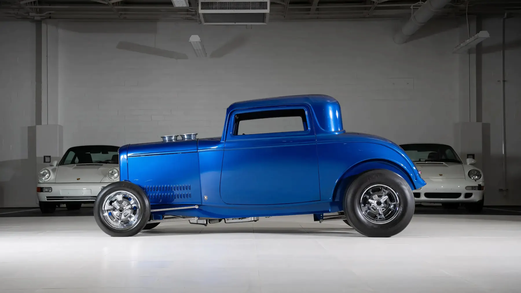 1932 Ford Model 18 Two-Door Coupe Custom - photo 5