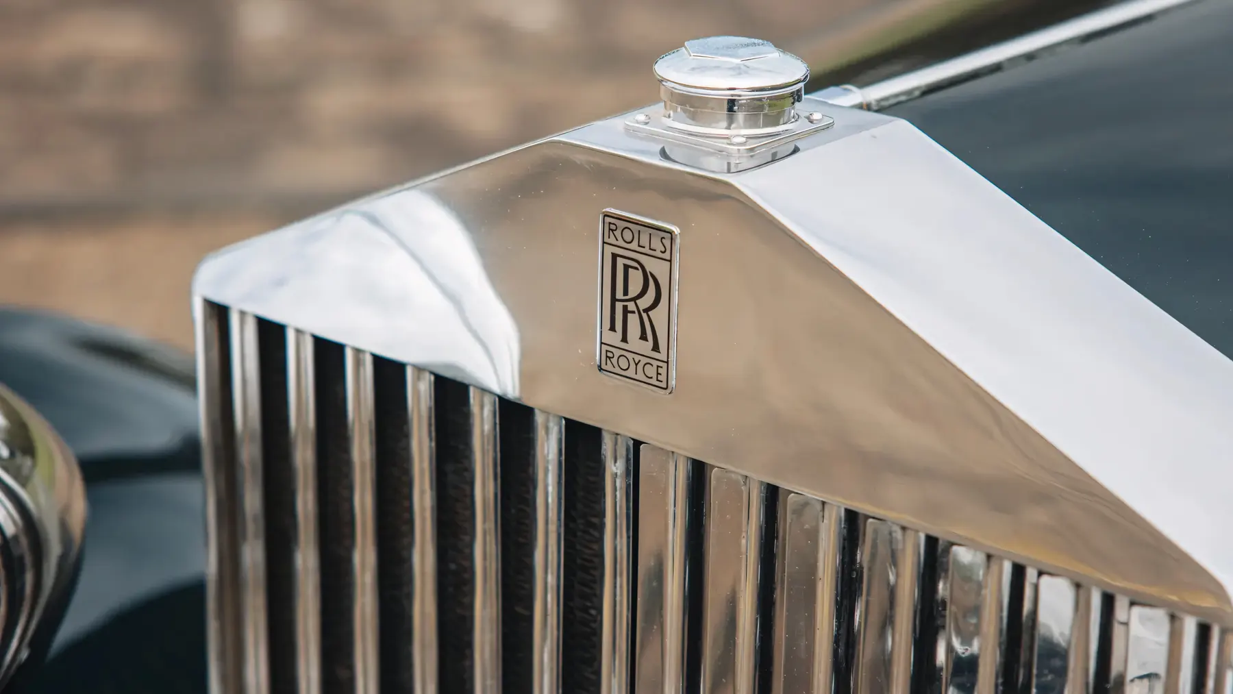 1933 Rolls-Royce 20/25 Two-Door 'Faux Cabriolet' by H.J. Mulliner - photo 5