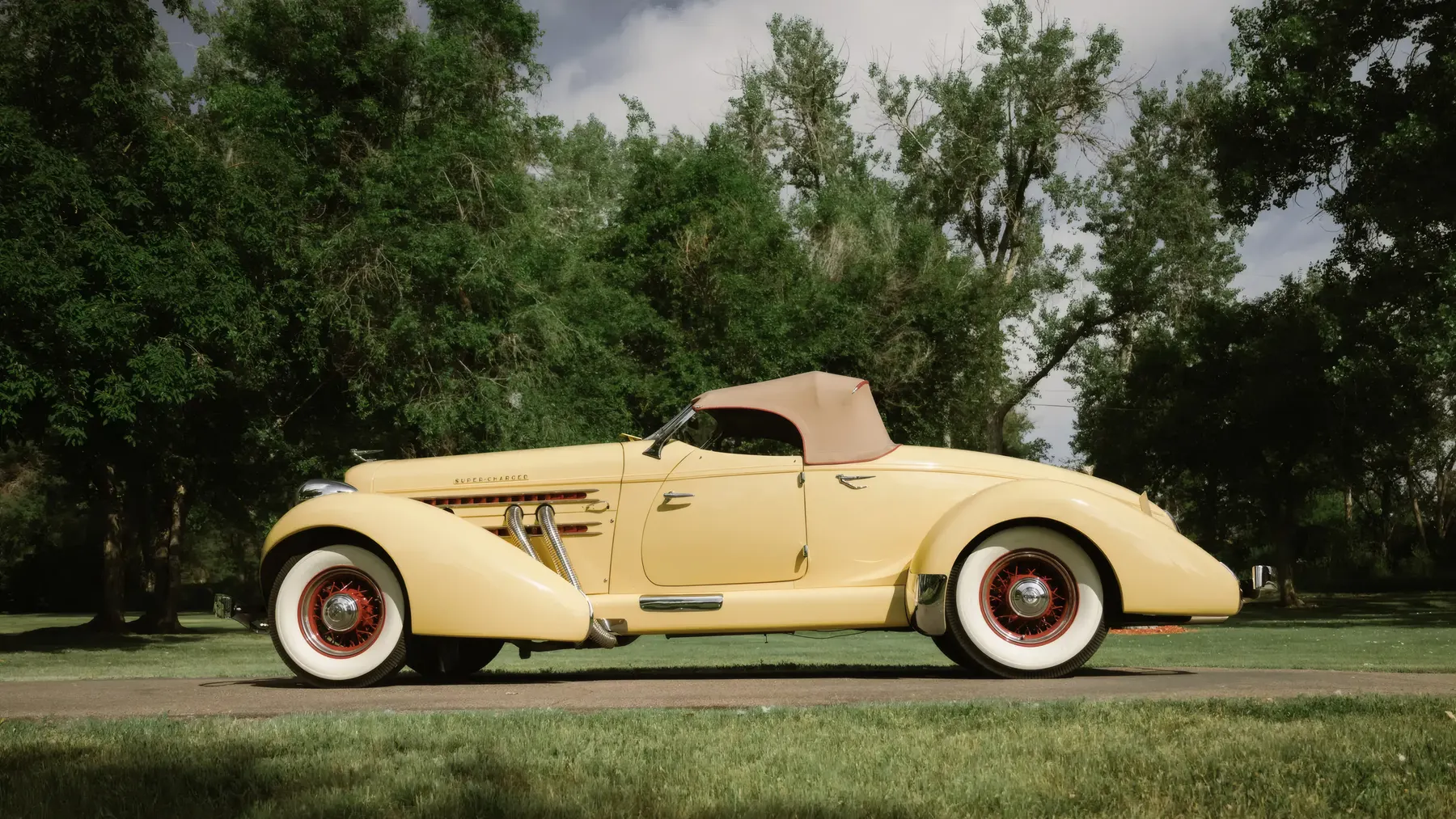 1935 Auburn 851 Supercharged Speedster - photo 2