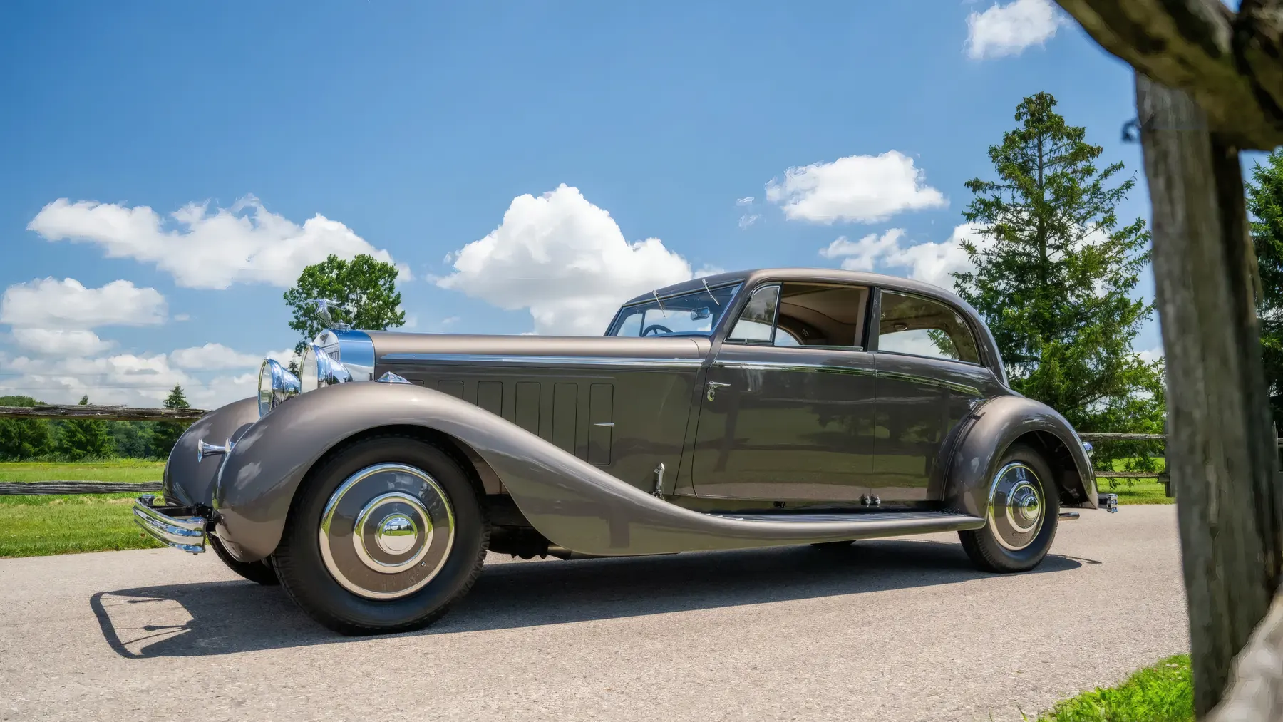 1936 Hispano-Suiza J12 Berline by Fernandez et Darrin - photo 2