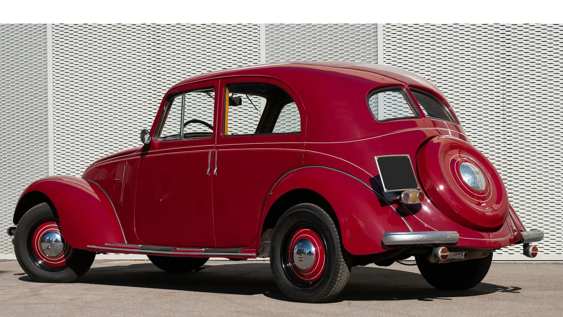 1938 Fiat 1500 Berlina - photo 1