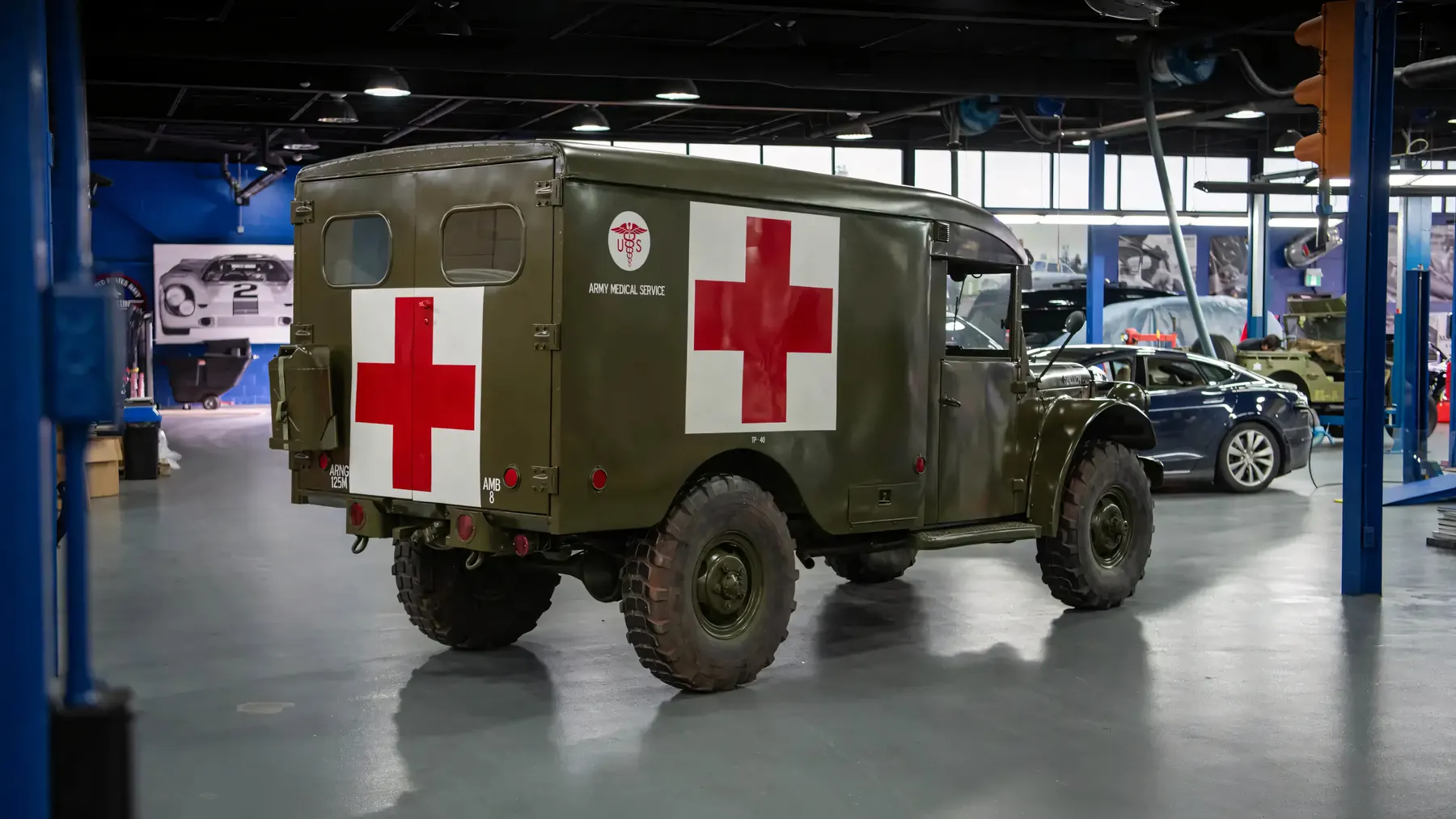 1953 Dodge M43 3/4-Ton Military Ambulance - photo 3