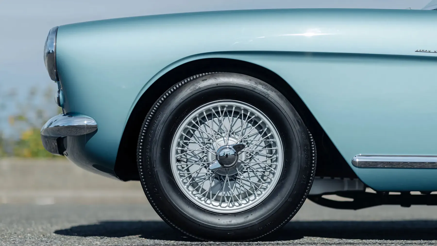 1954 Aston Martin DB2-4 Coupe by Bertone - photo 4