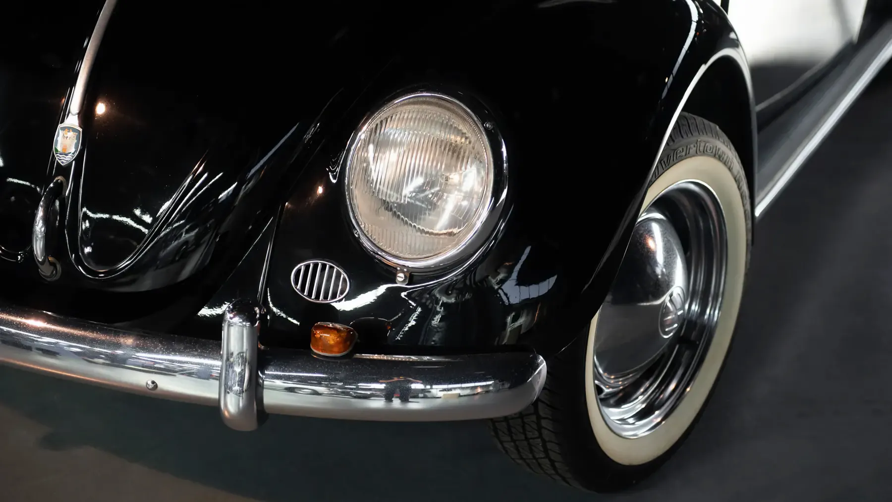 1954 Volkswagen Beetle 'Oval-Window' Coupe - photo 4