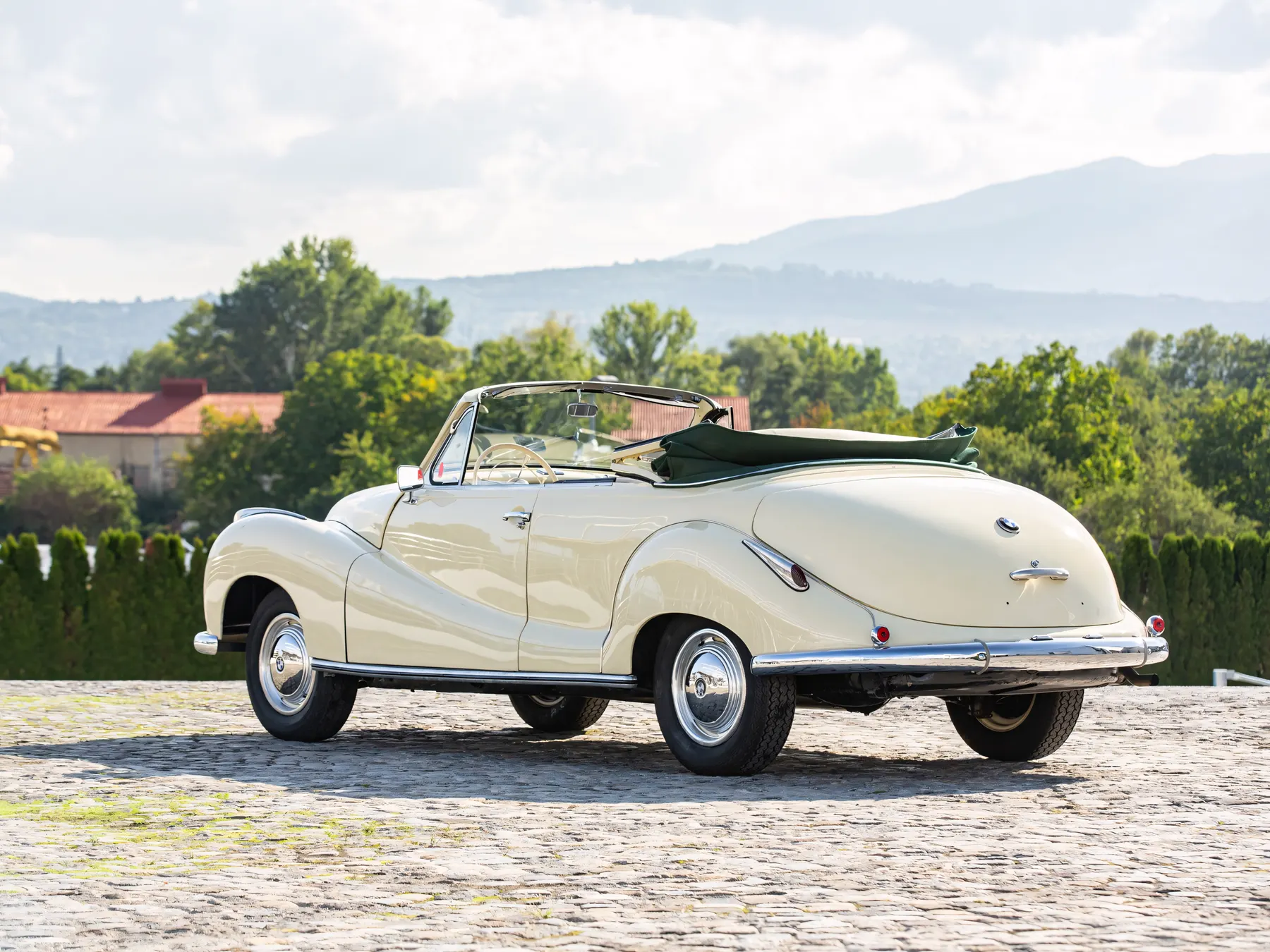 1955 BMW 501 Sechszylinder Cabriolet by Baur - photo 2