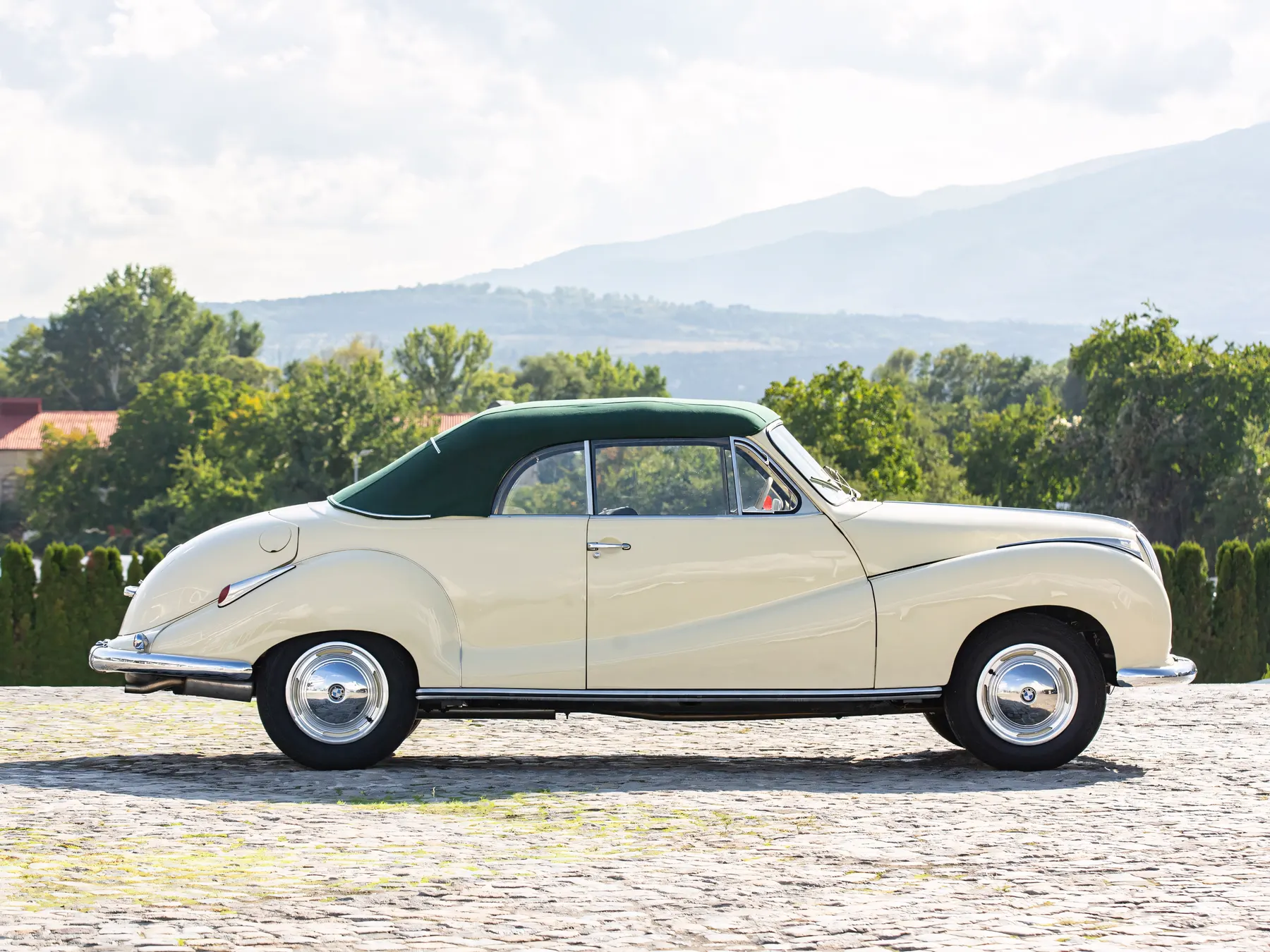 1955 BMW 501 Sechszylinder Cabriolet by Baur - photo 1