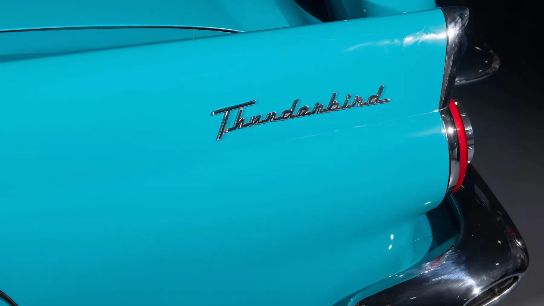 1956 Ford Thunderbird - photo 2