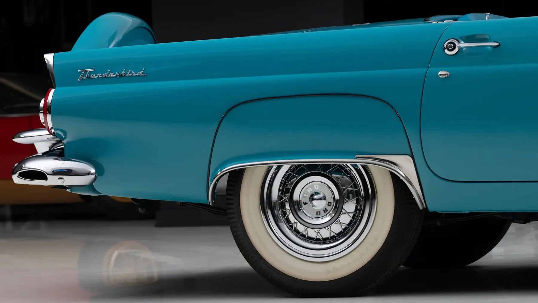1956 Ford Thunderbird - photo 4