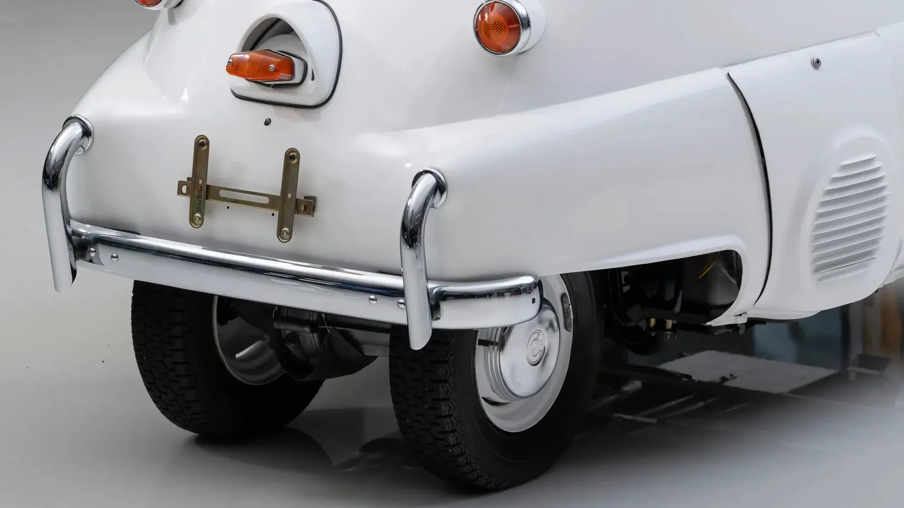 1957 BMW Isetta 300 - photo 9