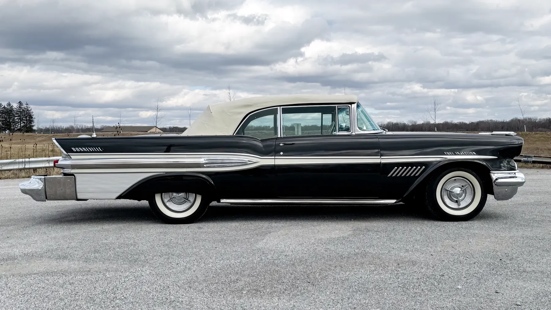 1957 Pontiac Star Chief Custom Bonneville - photo 2