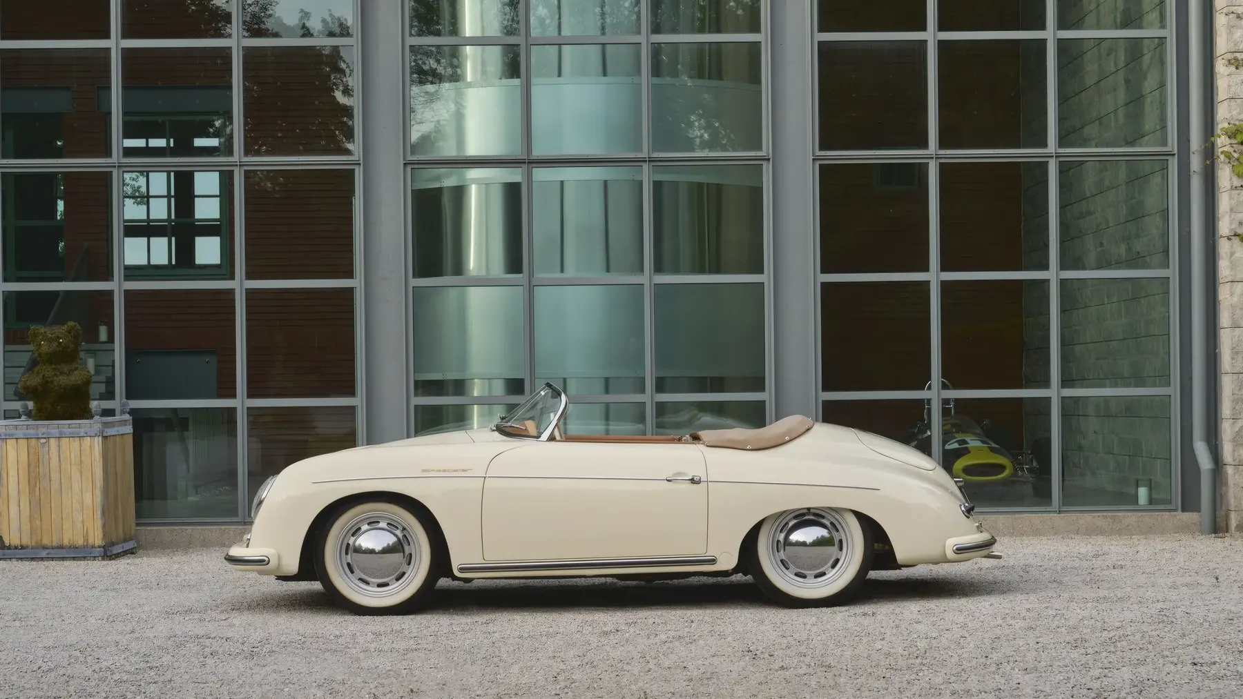 1957 Porsche 356 A 1600 Super Speedster by Reutter - photo 3