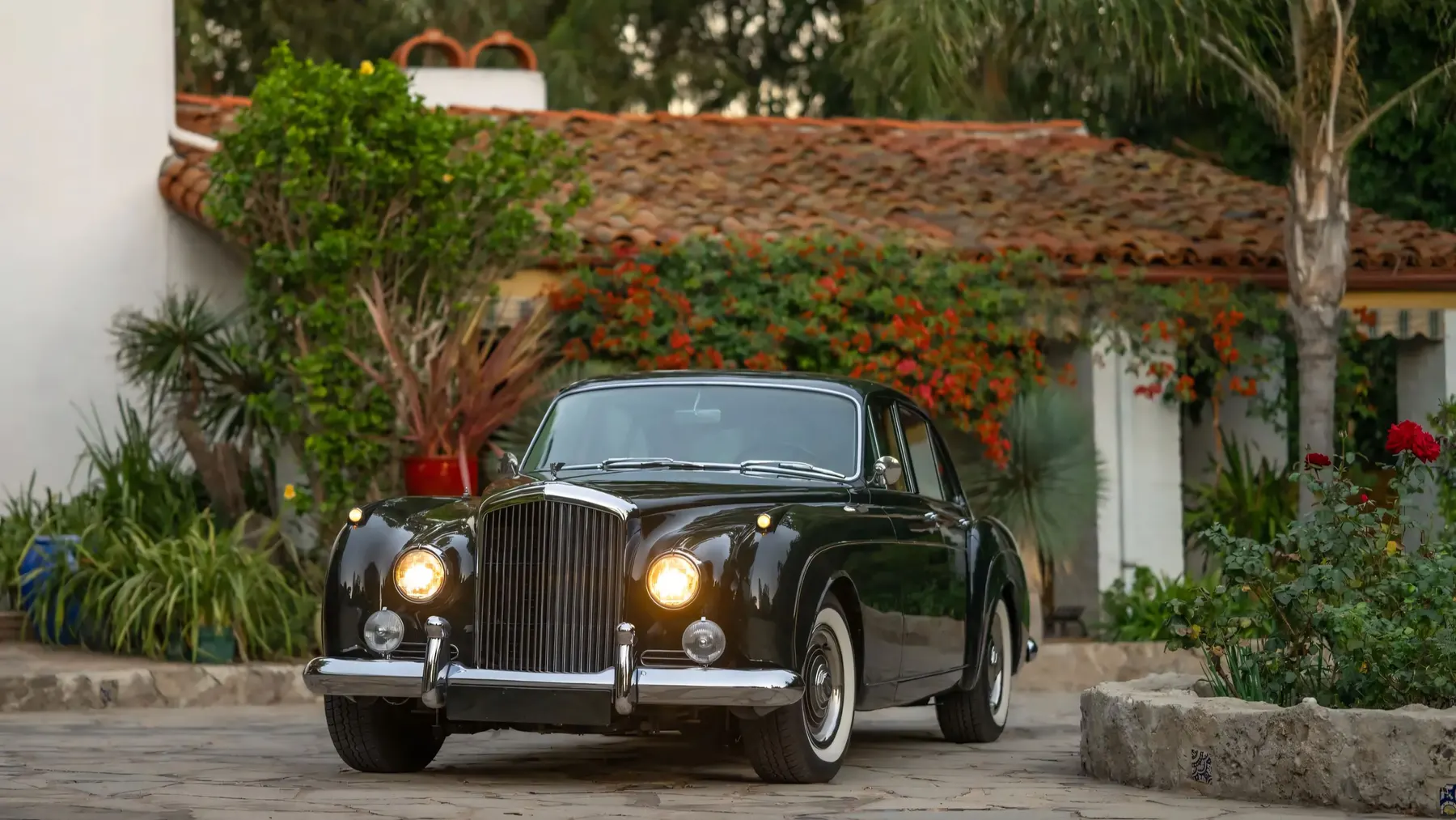 1958 Bentley S1 Continental 'Flying Spur' Sports Saloon by H.J. Mulliner - photo 4