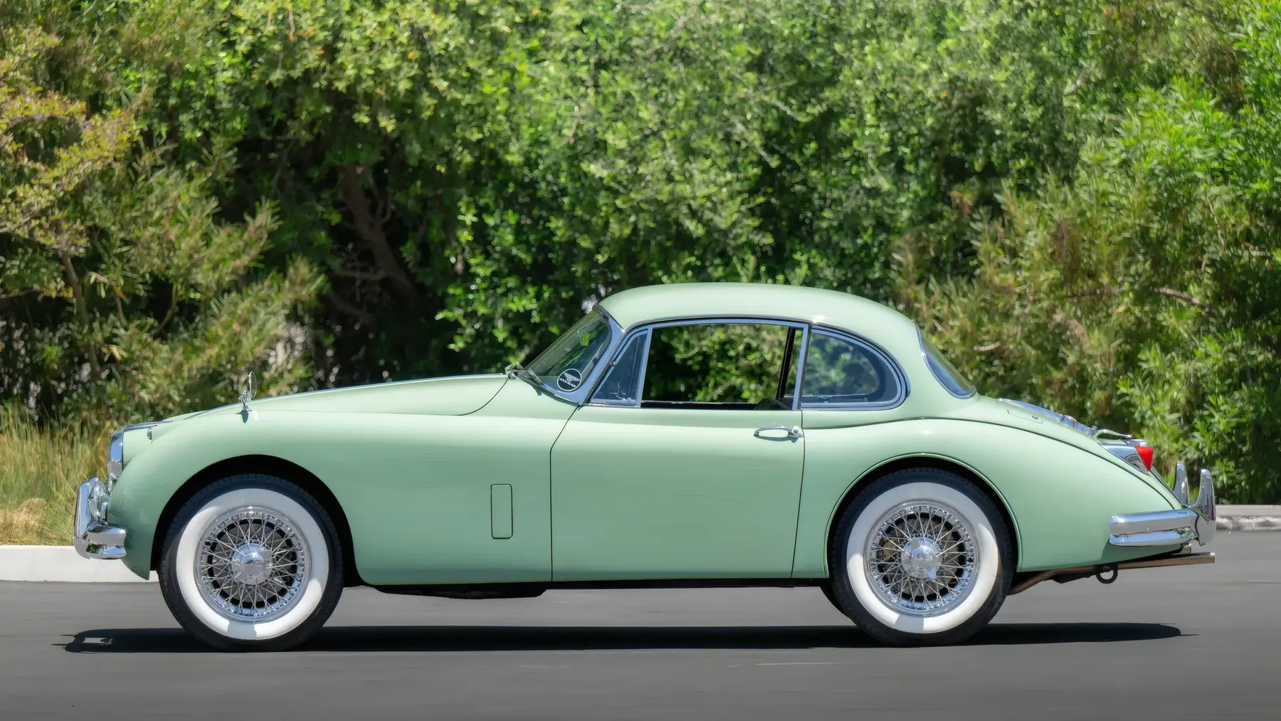 1958 Jaguar XK 150 3.4-Litre Fixed Head Coupe - photo 5