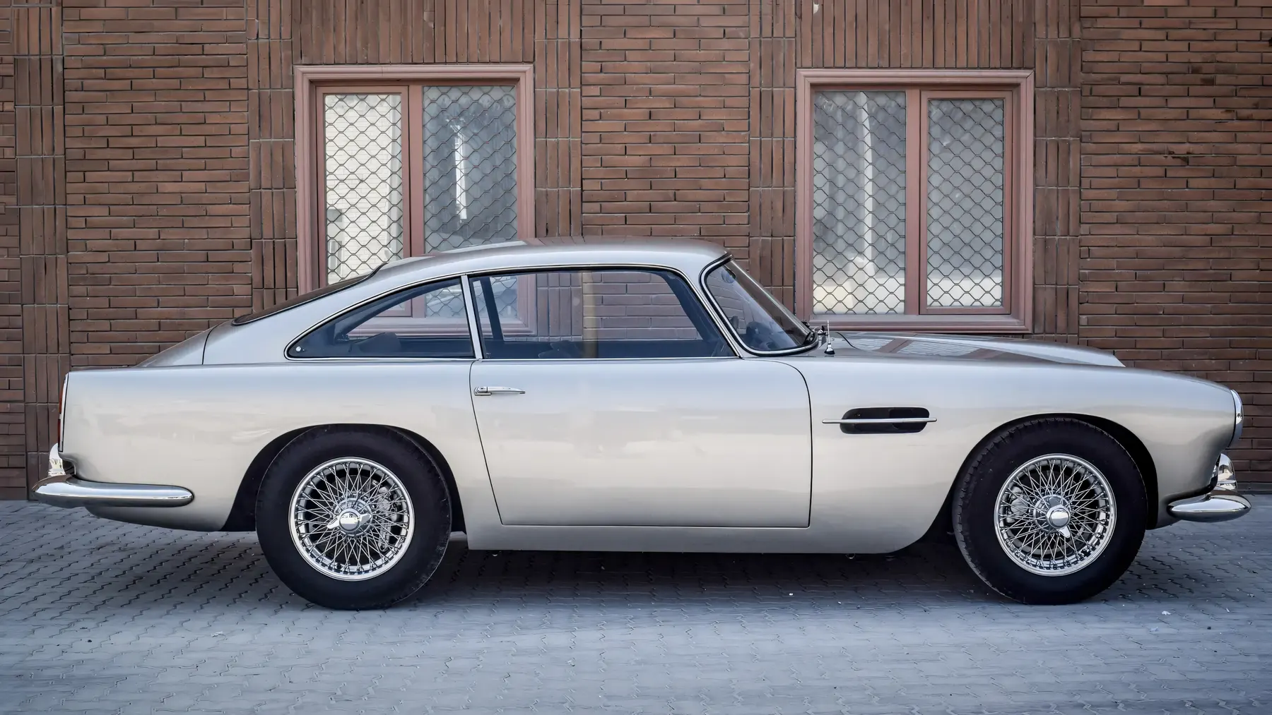 1959 Aston Martin DB4 Series I - photo 1
