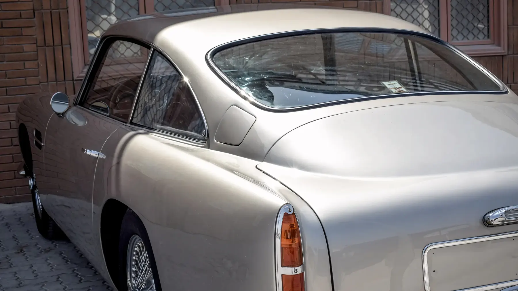 1959 Aston Martin DB4 Series I - photo 4