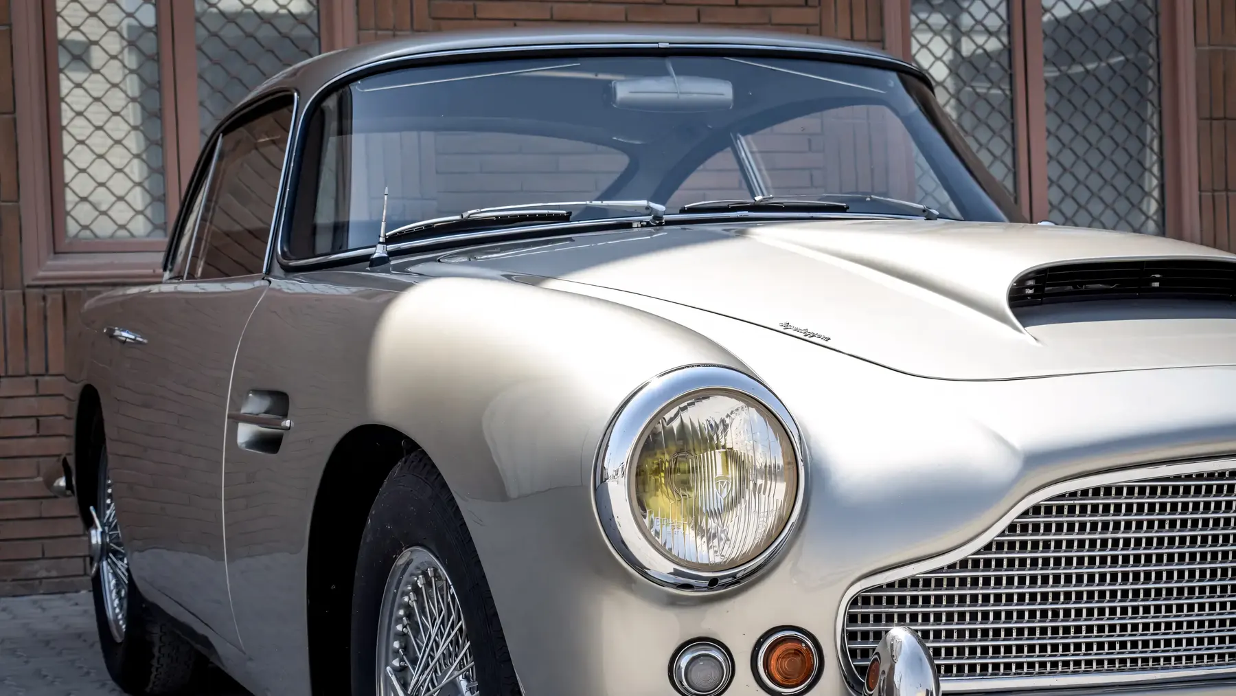 1959 Aston Martin DB4 Series I - photo 2
