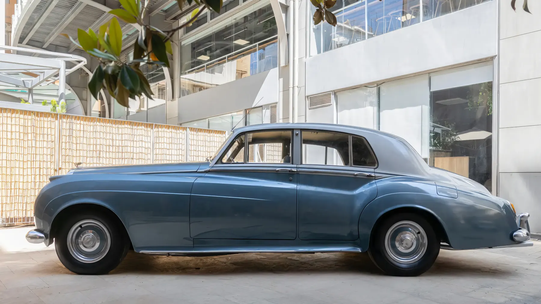 1961 Bentley S2 Saloon - photo 4