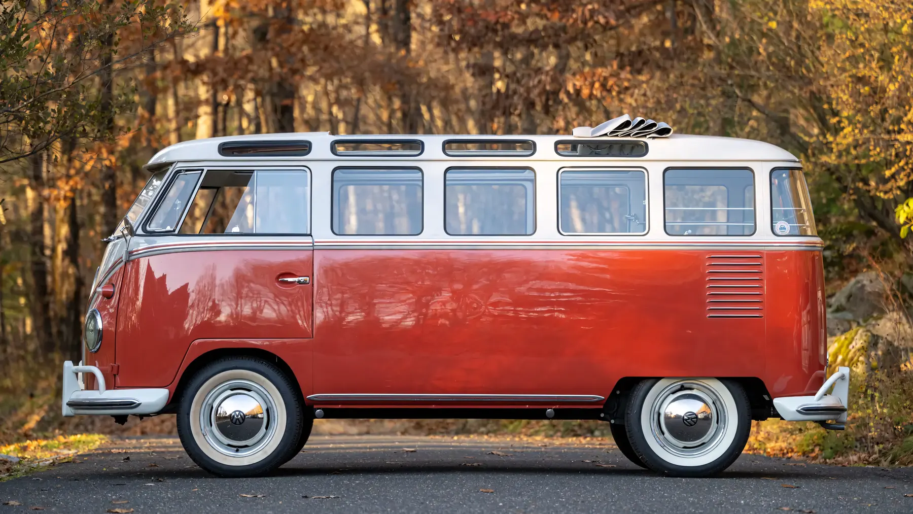 1961 Volkswagen Type 2 Deluxe '23-Window' Microbus - photo 4