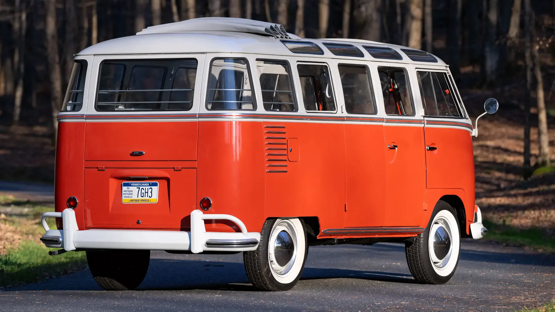 1961 Volkswagen Type 2 Deluxe '23-Window' Microbus - photo 1