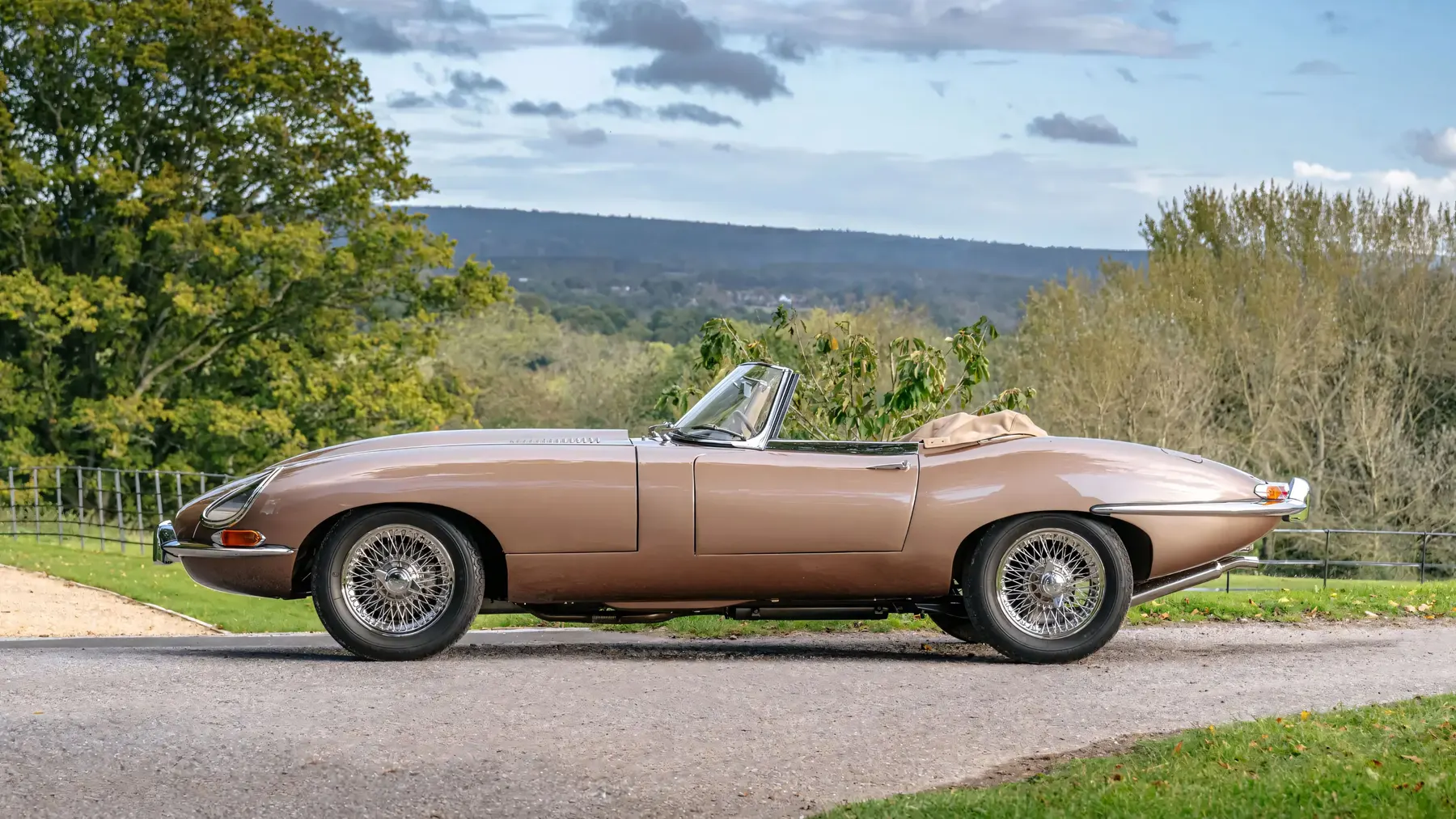 1962 Jaguar E-Type Series 1 3.8-Litre Roadster - photo 5