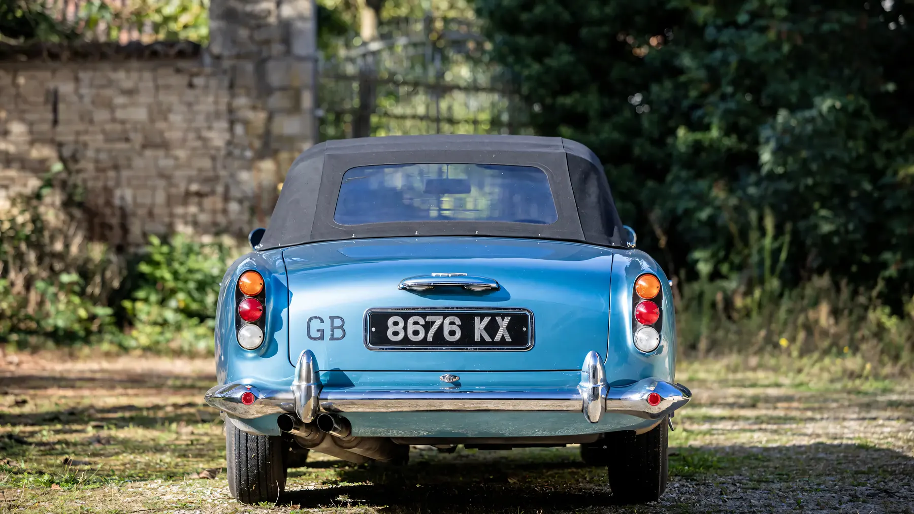 1963 Aston Martin DB4 'SS Engine' Series V Convertible - photo 5