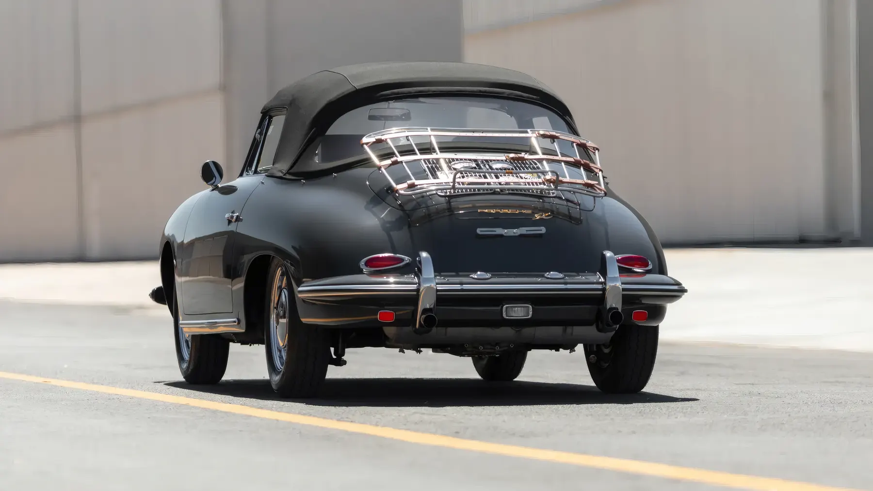 1964 Porsche 356 C 1600 SC Cabriolet by Reutter - photo 2