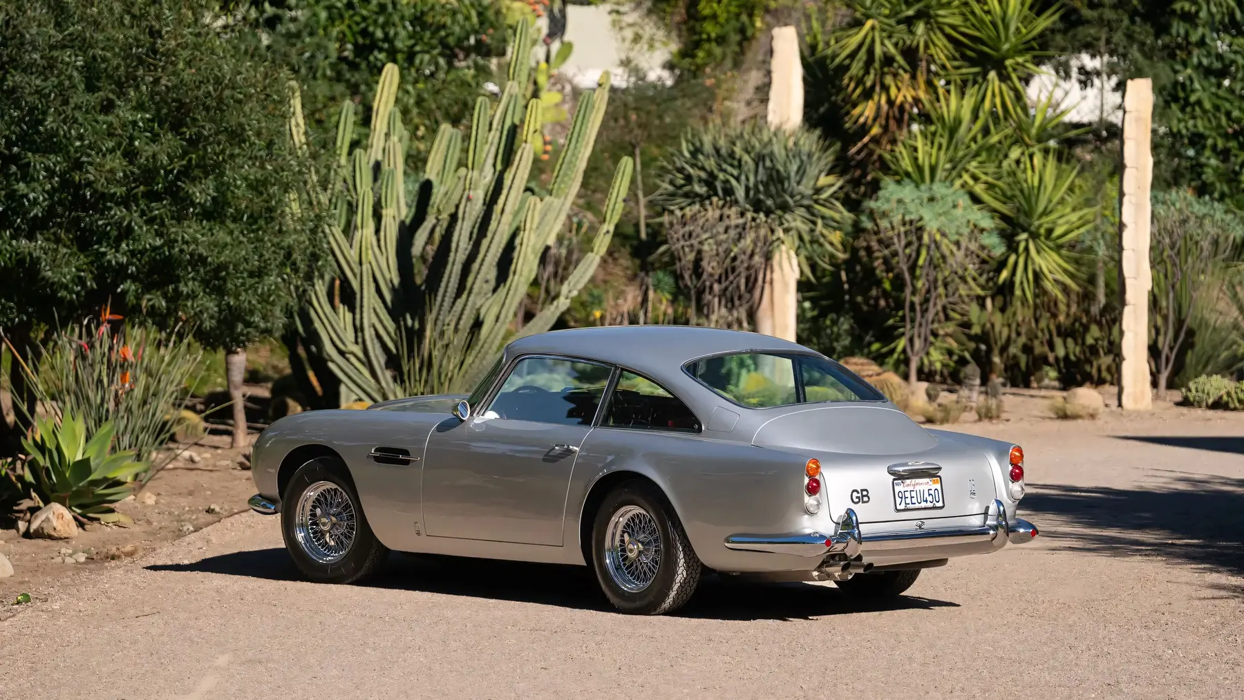 1965 Aston Martin DB5 Coupe - photo 5