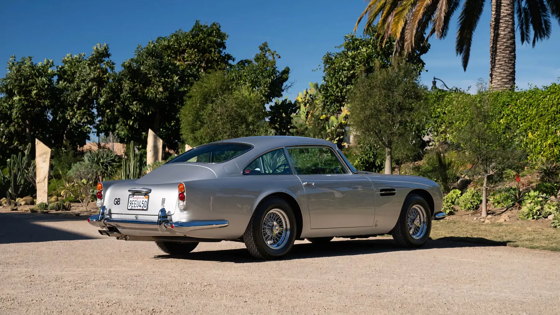 1965 Aston Martin DB5 Coupe - photo 2